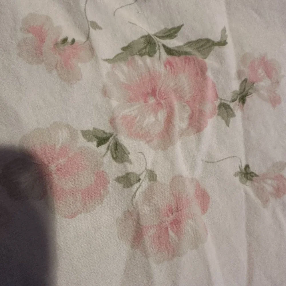 Victoria's Secret Vintage 1980's Prairie Lace Floral Night Gown, Size‎ Small